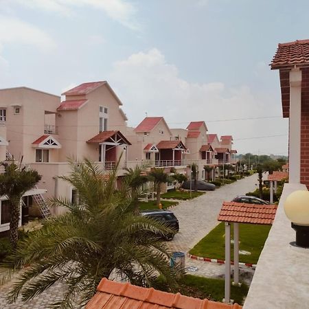 Umang - Premium Resort Like Villa In Vrindāvan Exterior foto